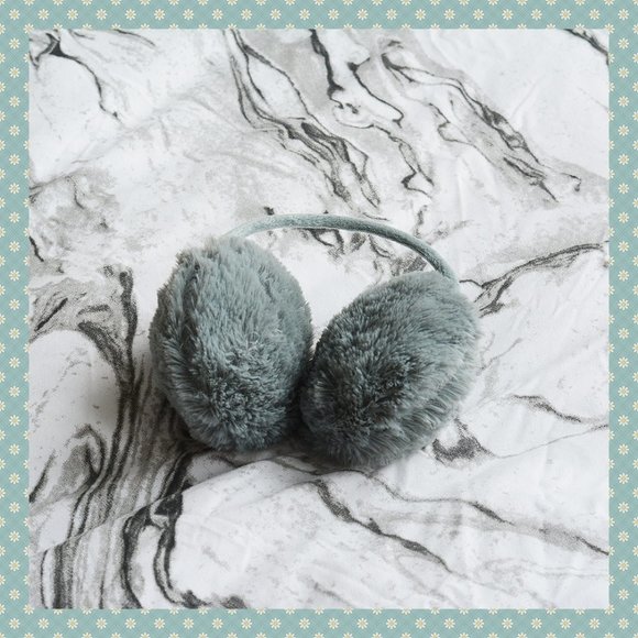 Grey Fuzzy Earmuffs - Picture 1 of 6